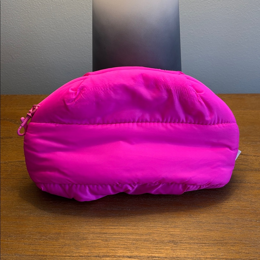 Aerie Puff Love Pouch in Hot Pink - Picture 3 of 13